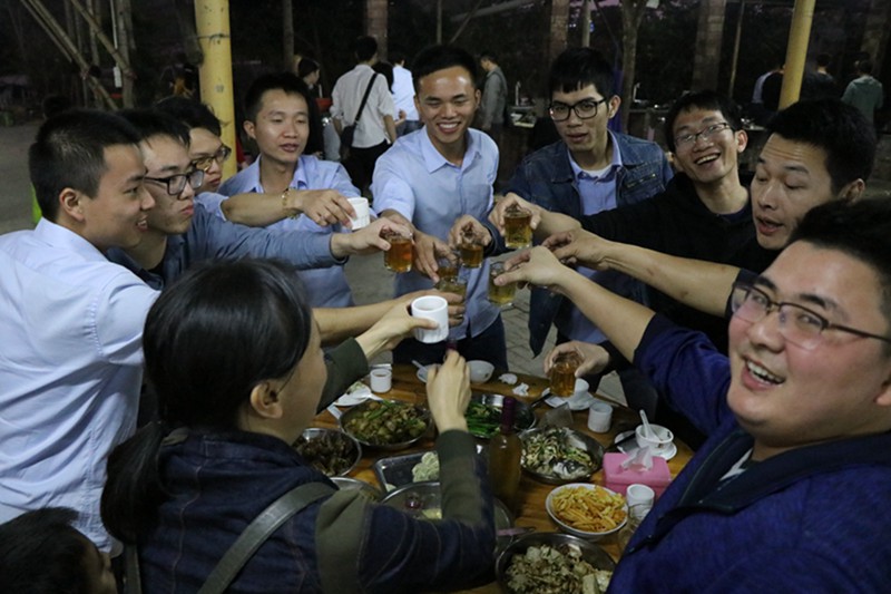 凯发一触即发(中国区)官方网站
农家乐集体活动